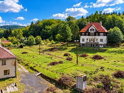 Prodej domu, 1 000 m² (2 z 12)