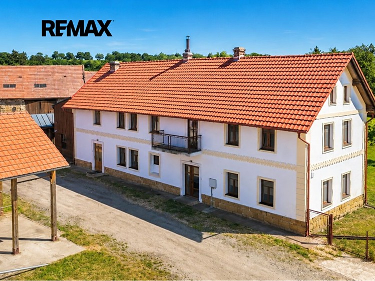 Prodej komerčního prostoru, 320 m² (3 z 76)