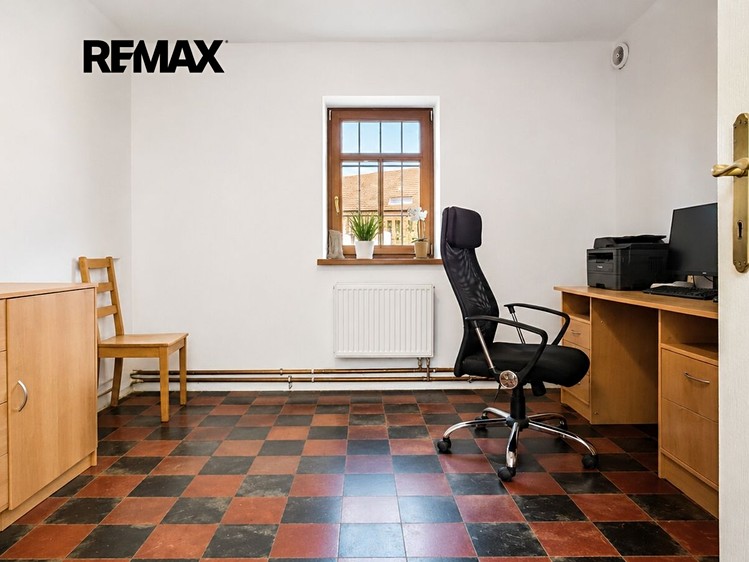 Prodej domu, 320 m² (49 z 76)