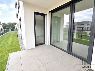 Prodej bytu 2+kk, 56 m² (3 z 9)
