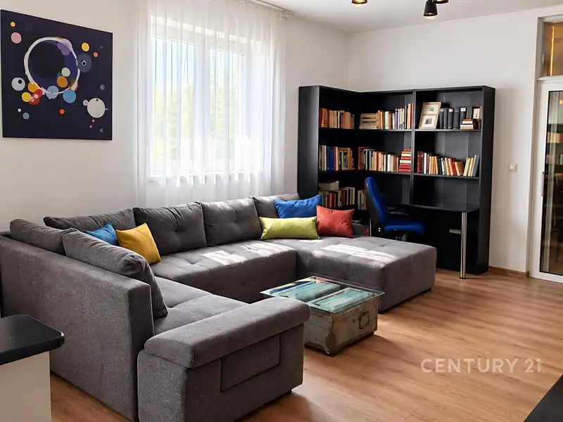 Prodej bytu 3+1 107 m², Saršoni – náhled fotky 1