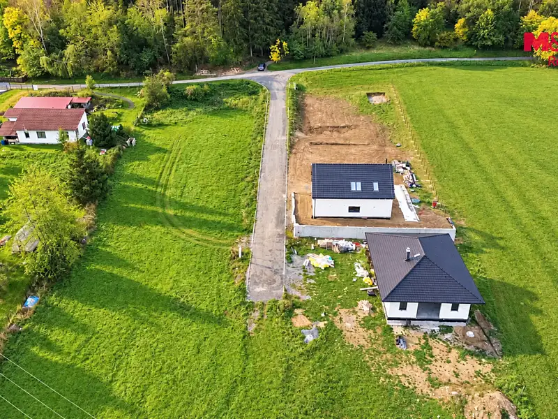Prodej stavebního pozemku 1581 m², Olbramovice – náhled fotky 2