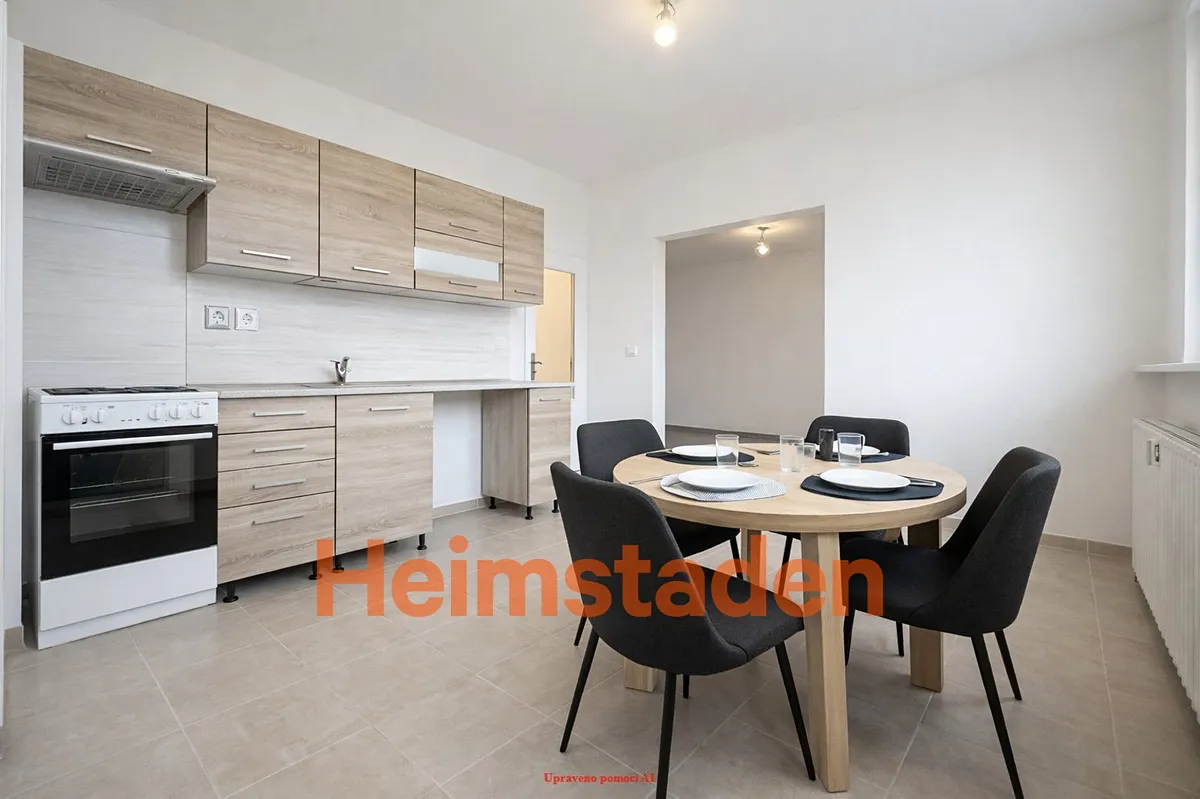 Pronájem bytu 1+kk 35 m²