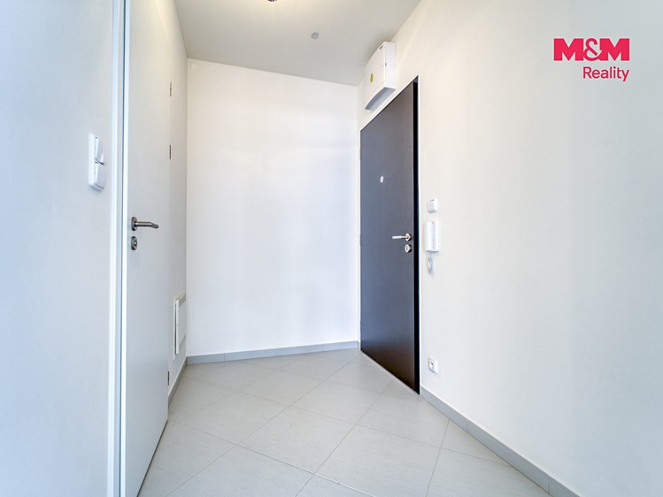 Квартира 1+kk на продаж, 27 м² (12 з 23)