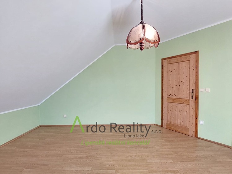Prodej domu, 266 m² (27 z 47)