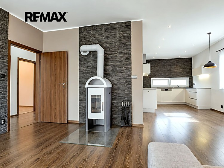 Prodej domu, 92 m² (12 z 54)