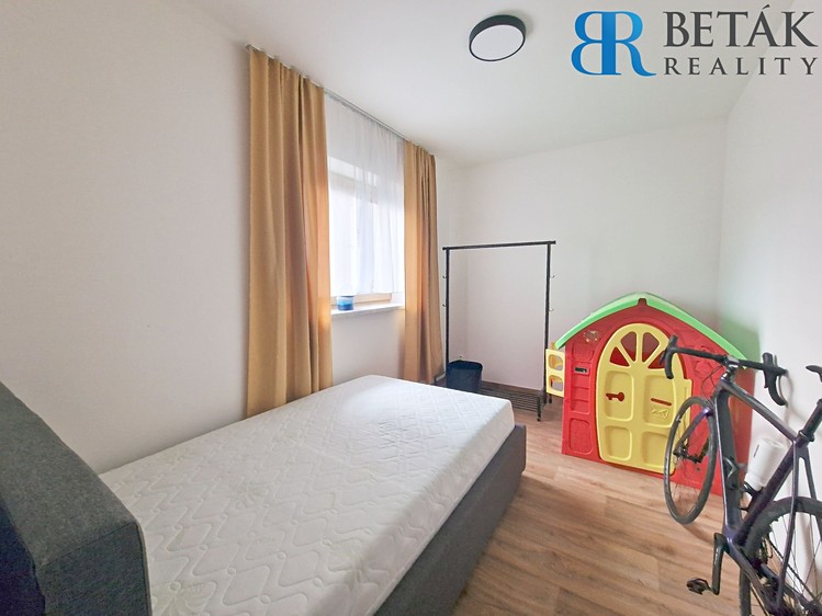 Будинок на продаж, 84 м² (8 з 16)
