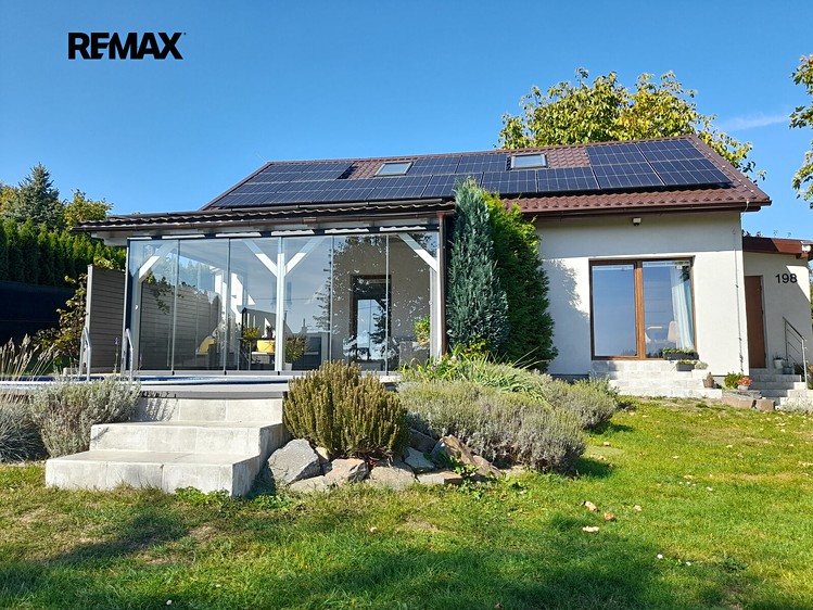 Prodej domu, 105 m² (1 z 53)