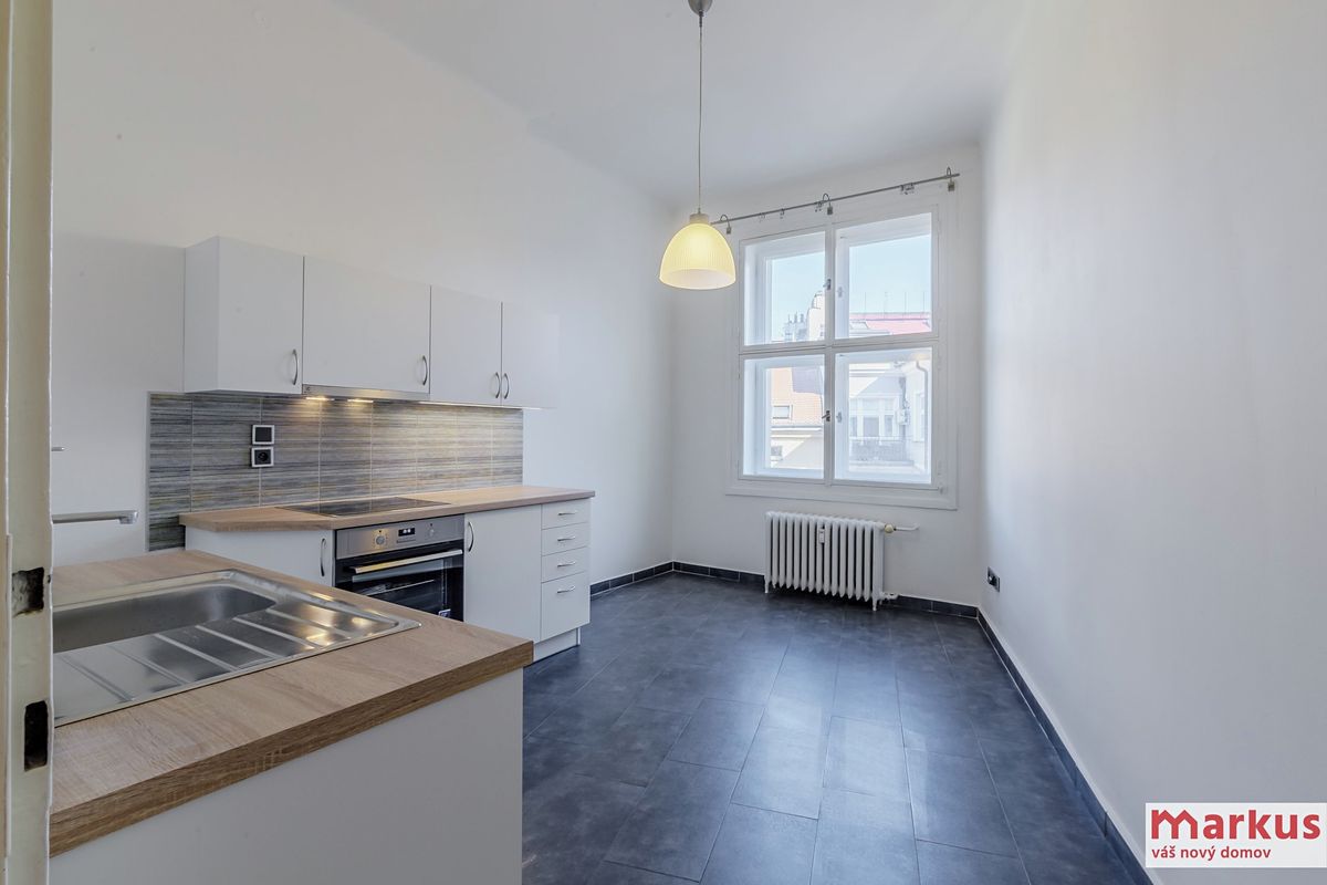 Pronájem bytu 2+1 70 m² – fotografie 4