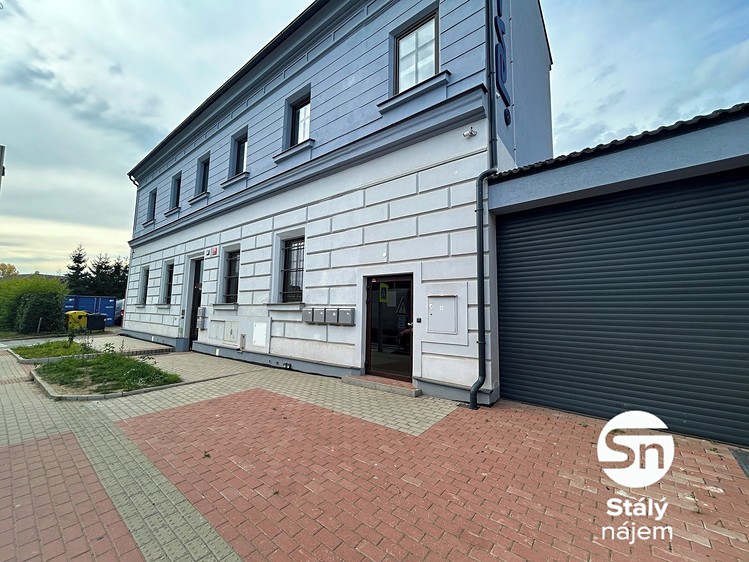 Квартира 1+kk в оренду, 34 м² (8 з 9)