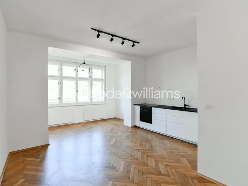 Pronájem bytu 1+kk 36 m², Praha – náhled fotky 3