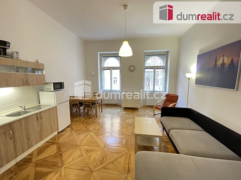 Pronájem bytu 2+kk 48 m²