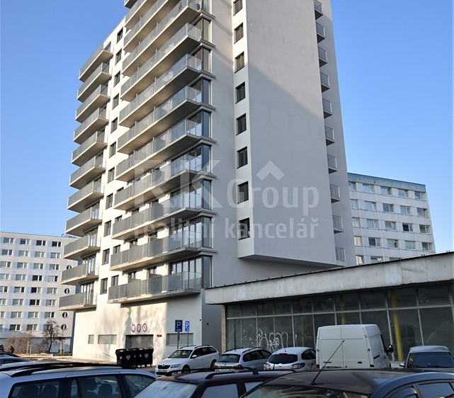Pronájem bytu 1+kk, 31 m² (11 z 12)