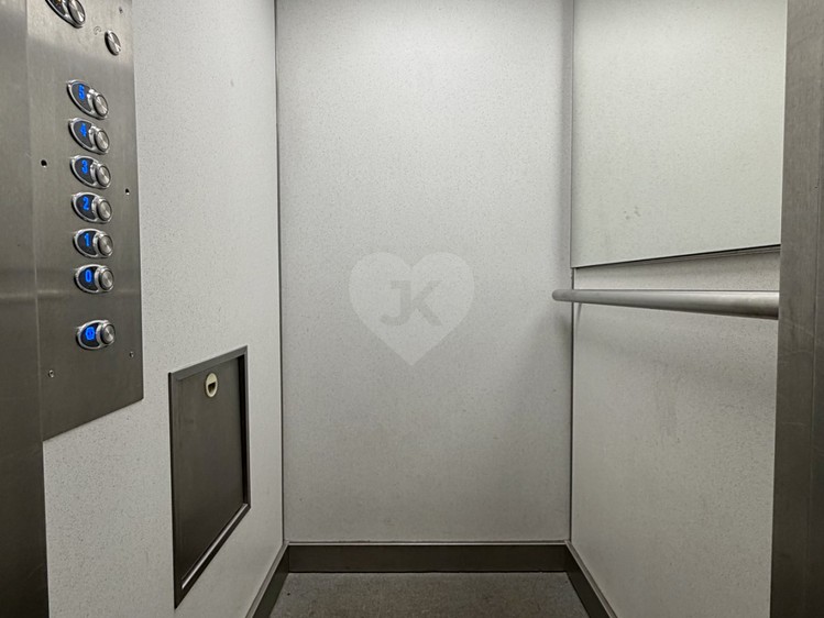 The 2+kk flat for rent, 48 m² (17 of 25)