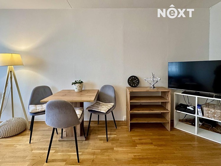 Pronájem bytu 2+kk, 54 m² (2 z 19)
