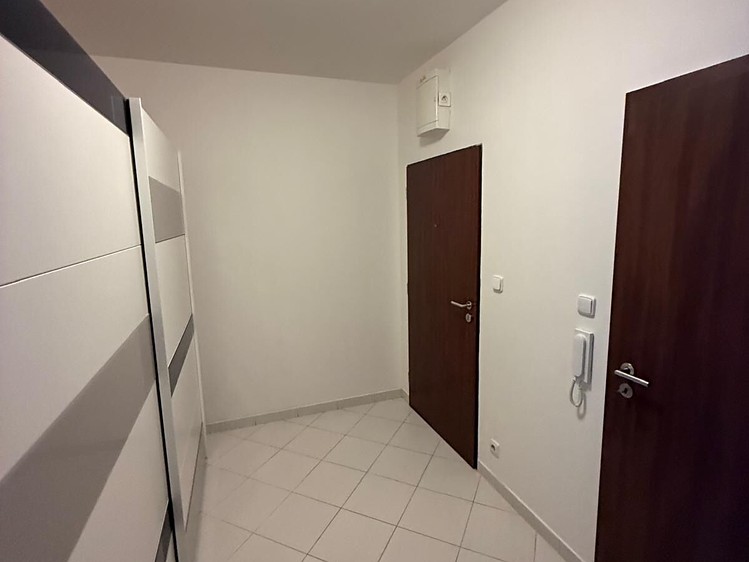 The 2+kk flat for rent, 54 m² (4 of 9)