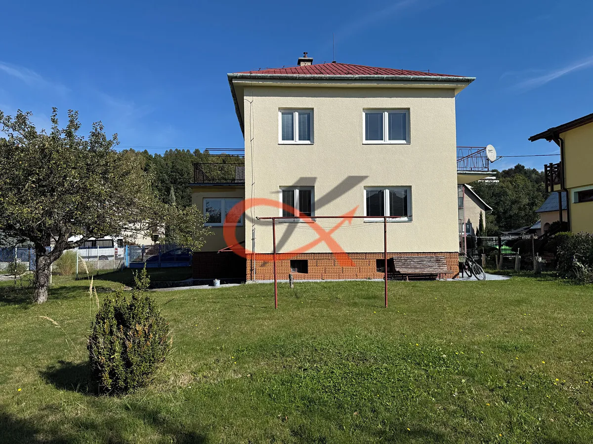 Prodej rodinného domu 140 m², pozemek 725 m²