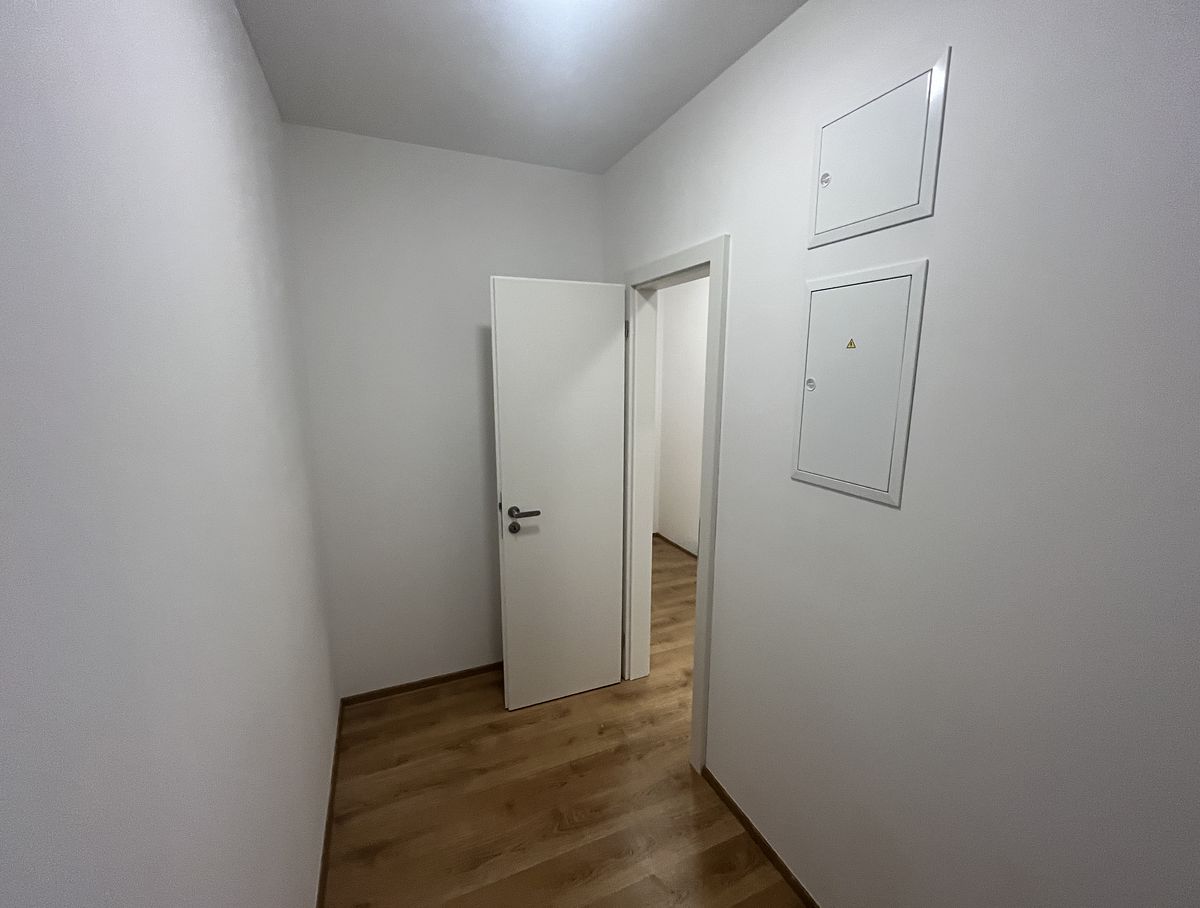 Pronájem bytu 1+kk 40 m² – fotografie 4