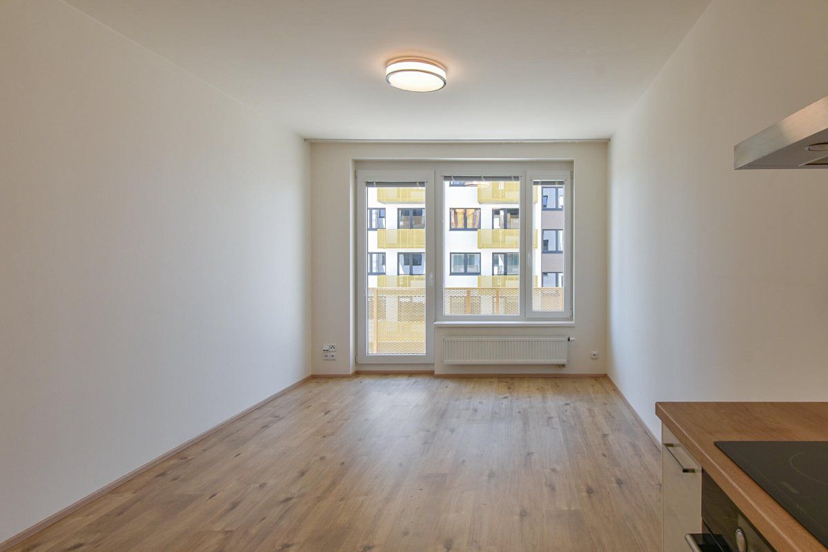 Pronájem bytu 2+kk 54 m² – fotografie 2