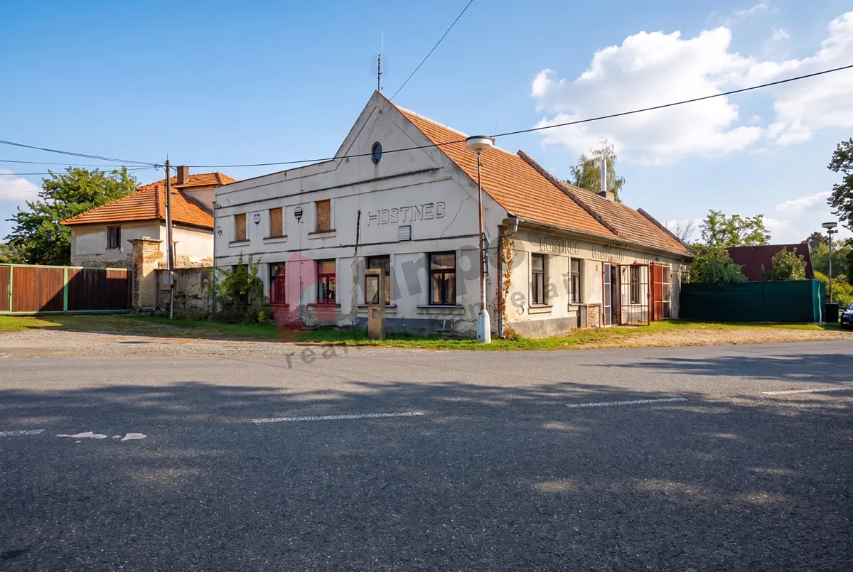 Prodej rodinného domu 250 m², pozemek 454 m²
