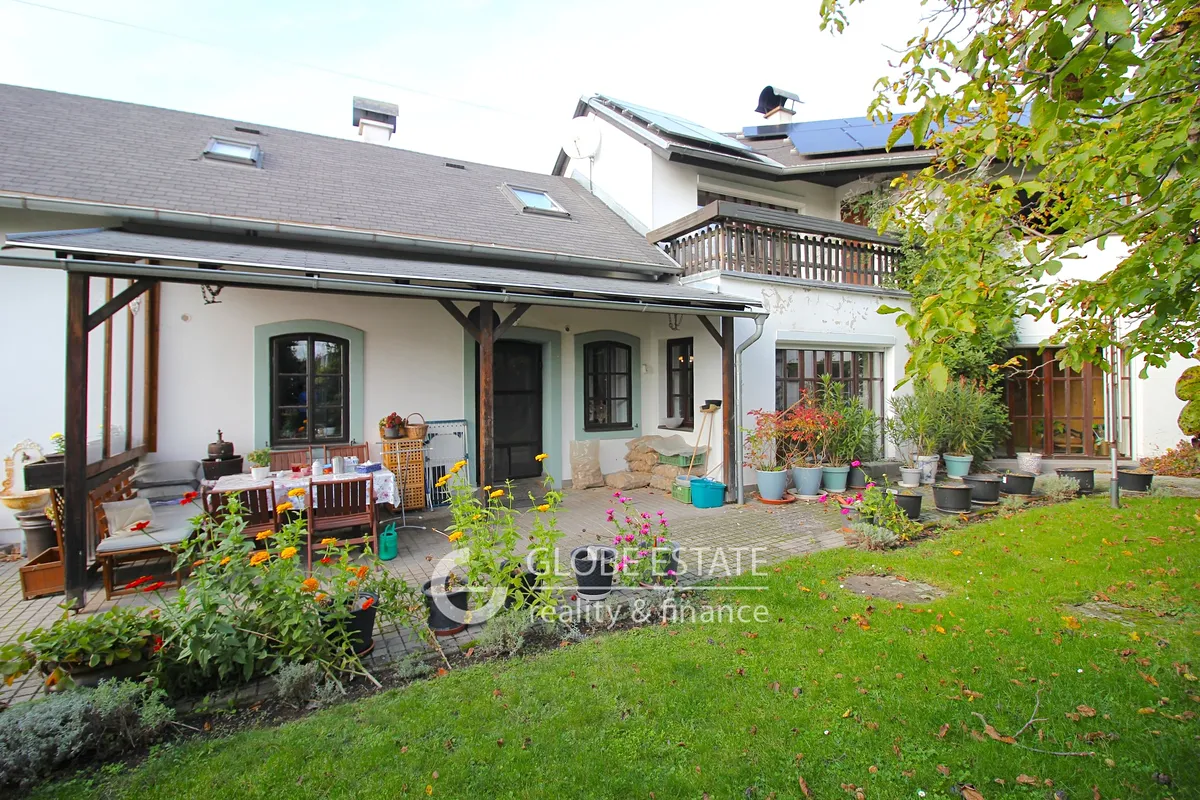Prodej rodinného domu 230 m², pozemek 710 m²