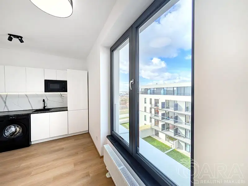 Pronájem bytu 1+kk 27 m², Plzeň – náhled fotky 2