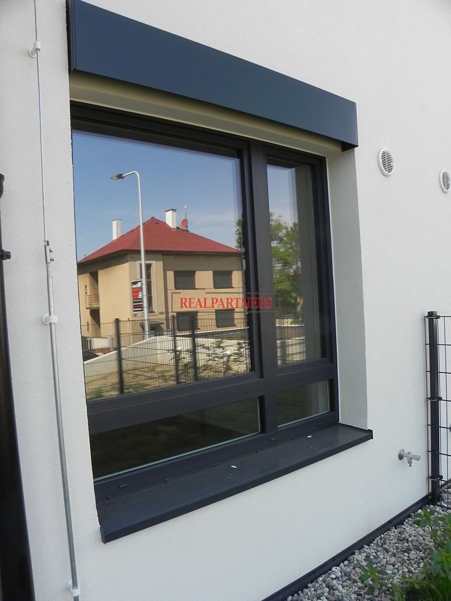 Pronájem bytu 2+kk 48 m² – fotografie 4