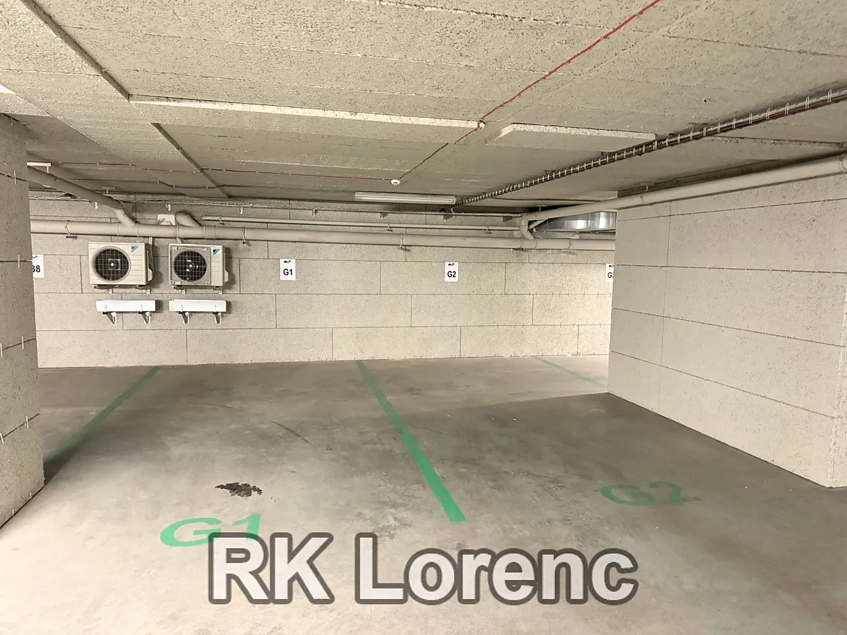 Prodej garážového stání 16 m²