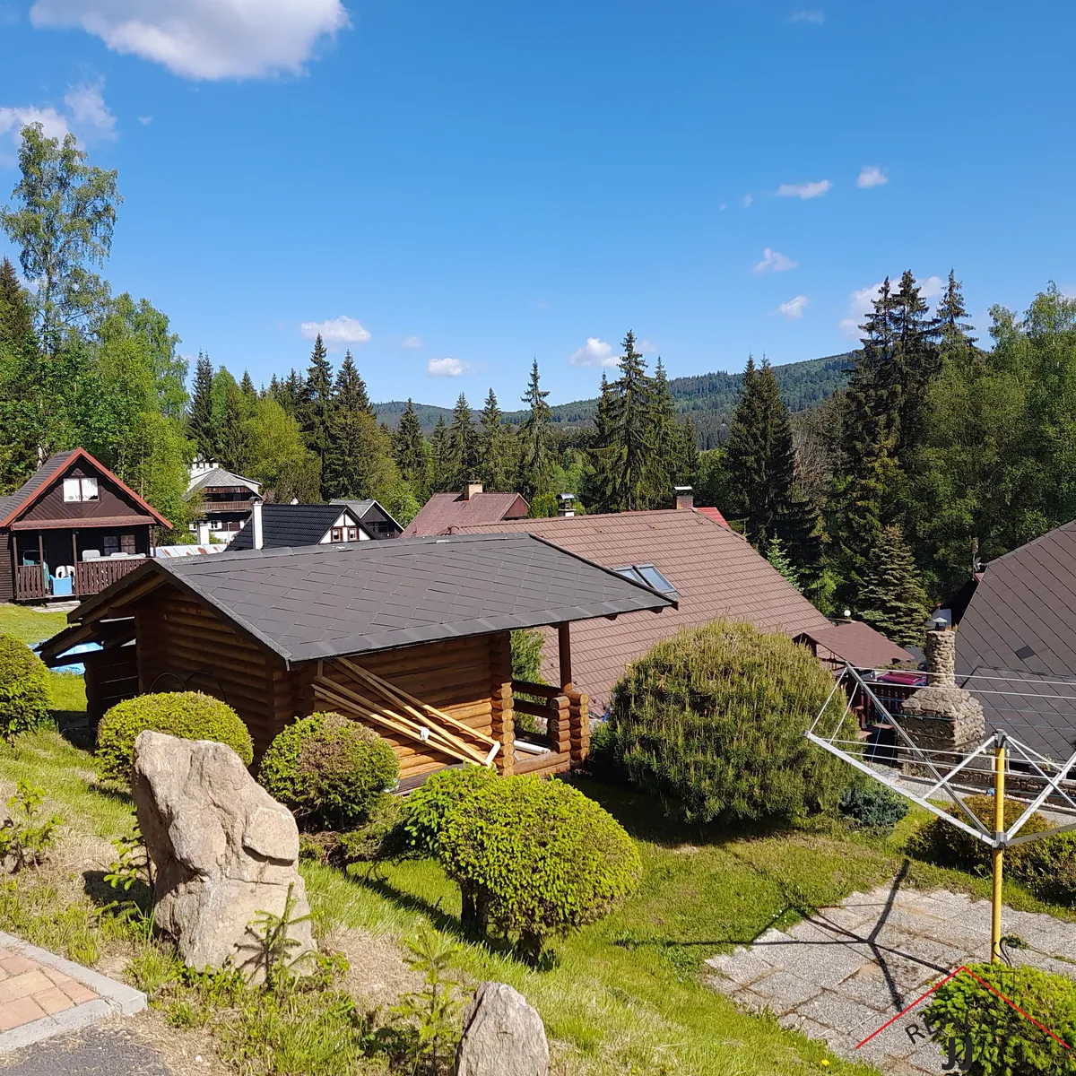 Prodej ubytovacího zařízení 970 m²