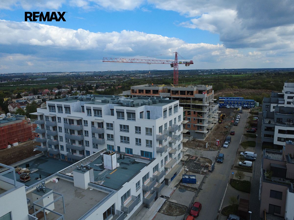Prodej bytu 1+kk 40 m² – fotografie 2