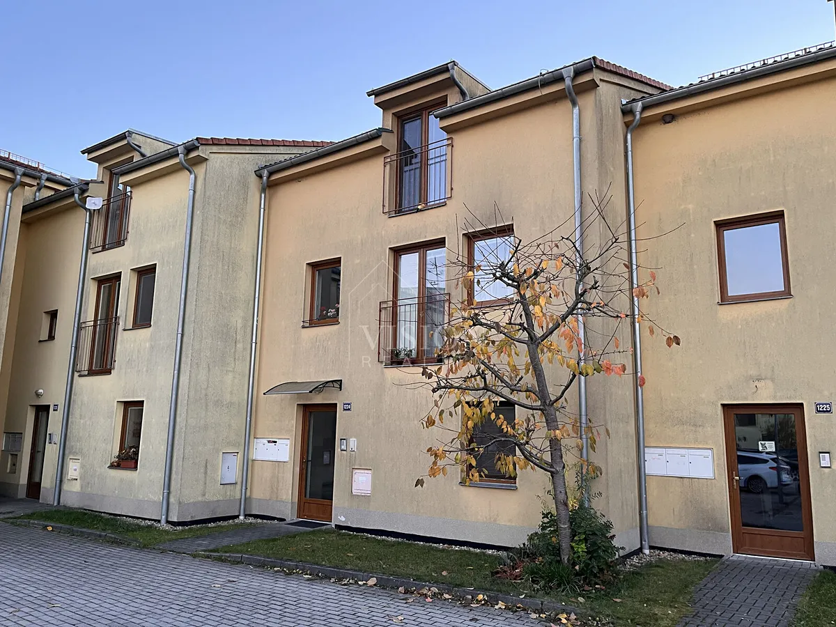 Pronájem bytu 2+kk 58 m²