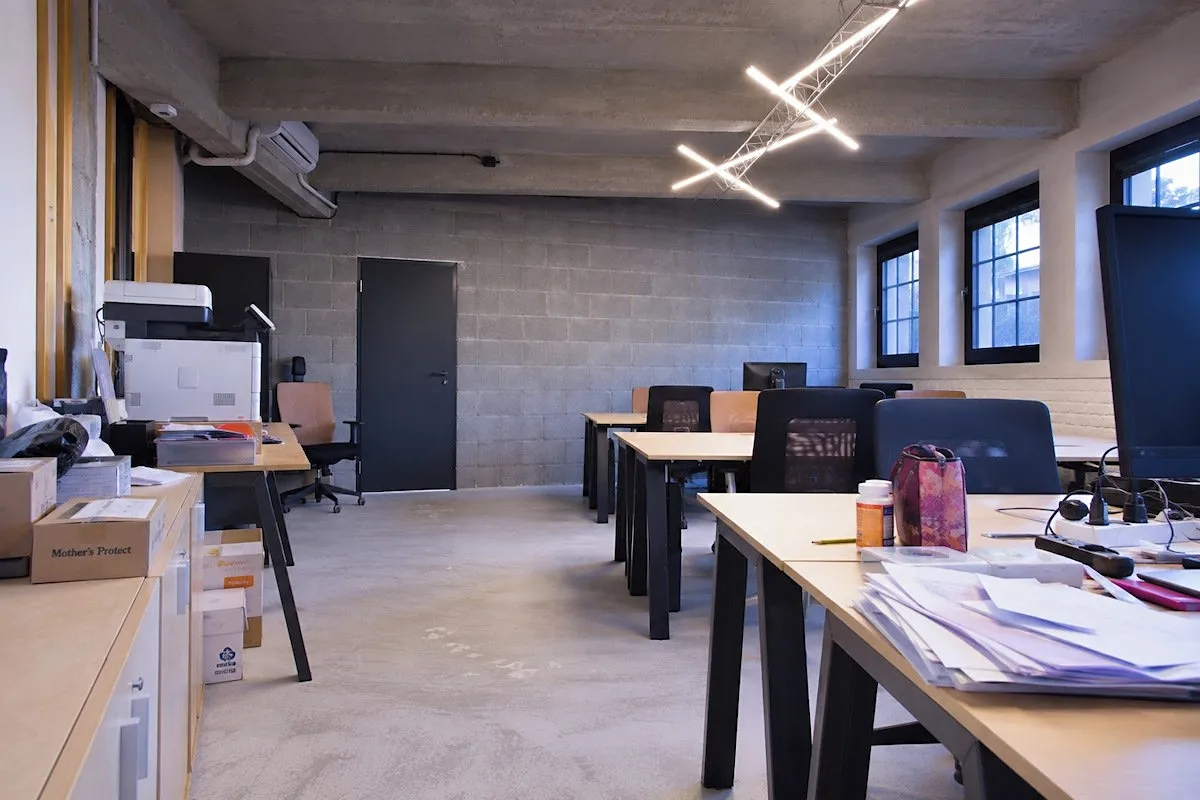 Pronájem kanceláře 50 m² — fotografie 3
