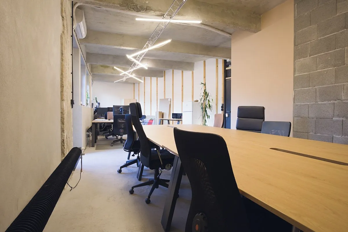 Pronájem kanceláře 50 m² — fotografie 6