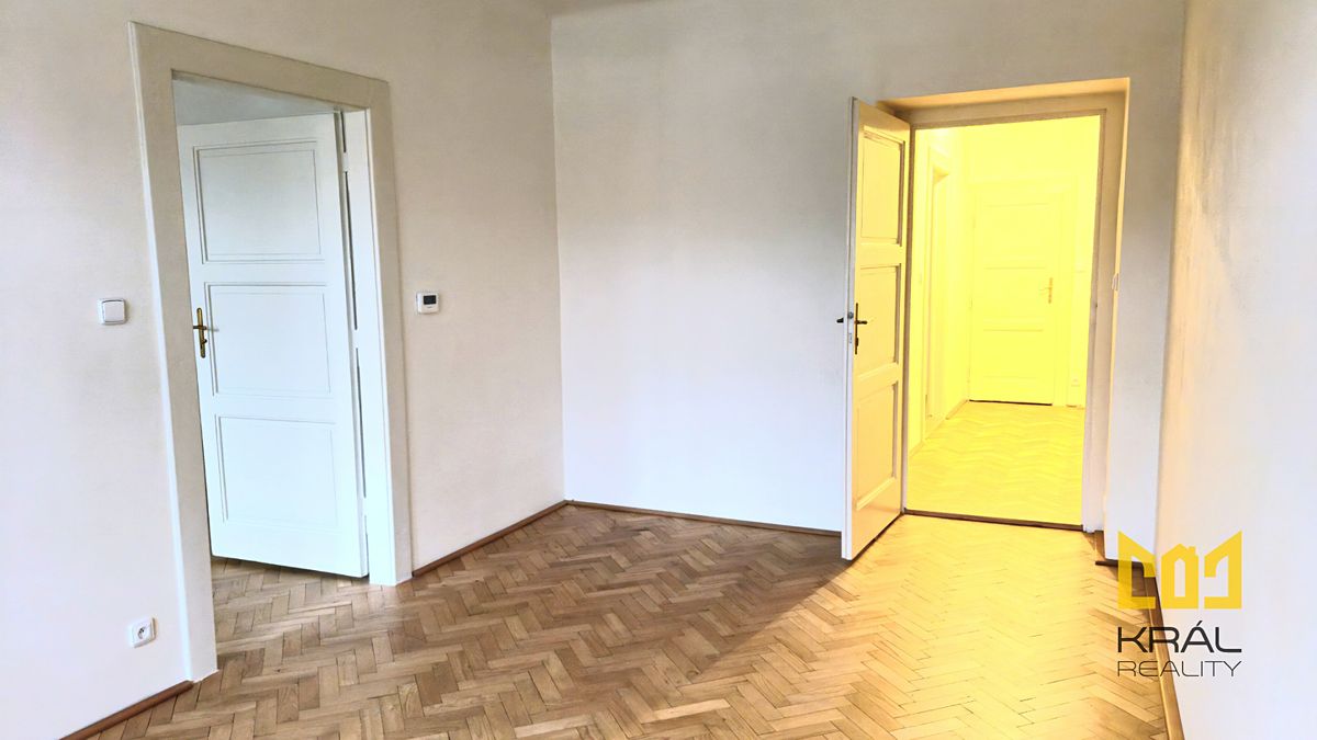Pronájem bytu 2+1 57 m² – fotografie 3