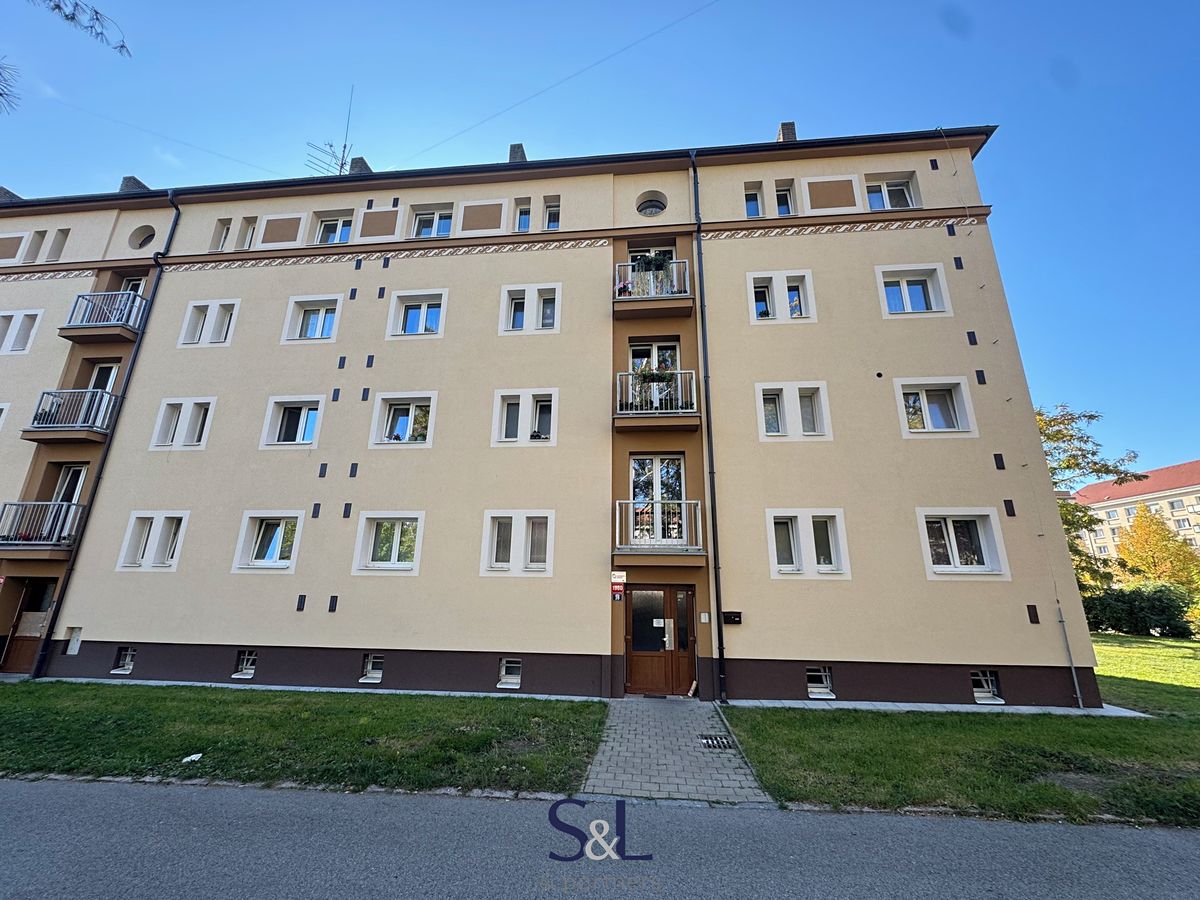 Pronájem bytu 2+1 51 m² – fotografie 2