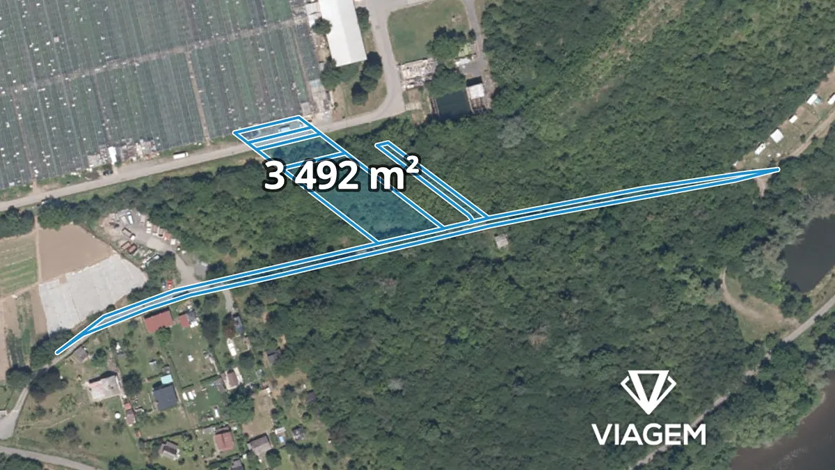 Prodej pole 2154 m²