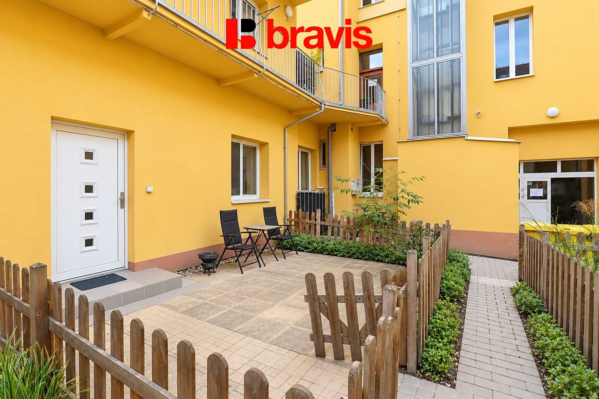 Pronájem bytu 1+kk 31 m² – fotografie 4