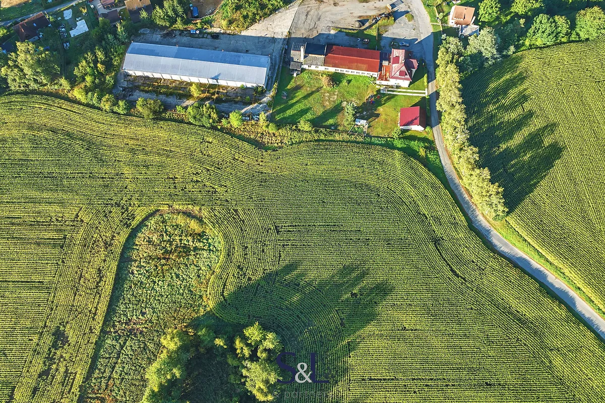 Prodej komerčního pozemku 13896 m²