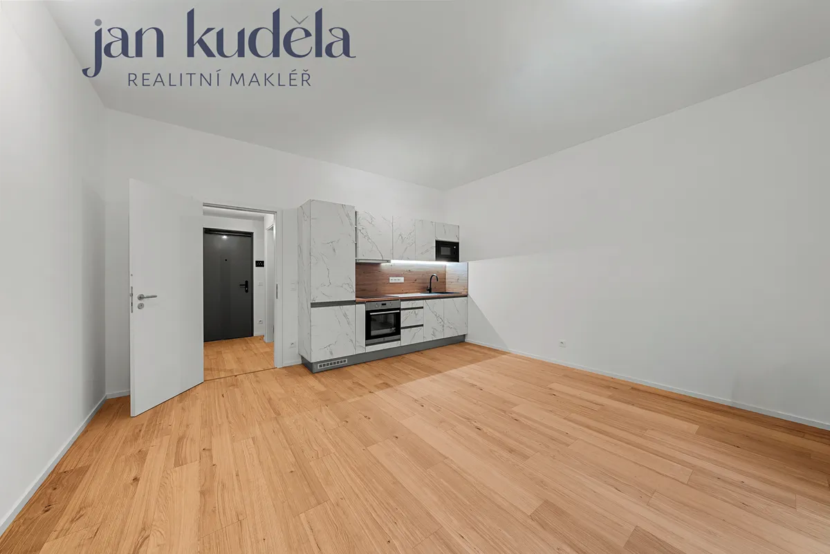 Pronájem bytu 1+kk 36 m²