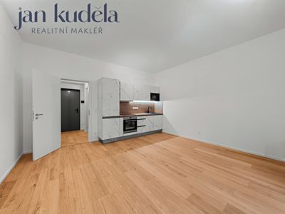 Pronájem bytu 1+kk 36 m²