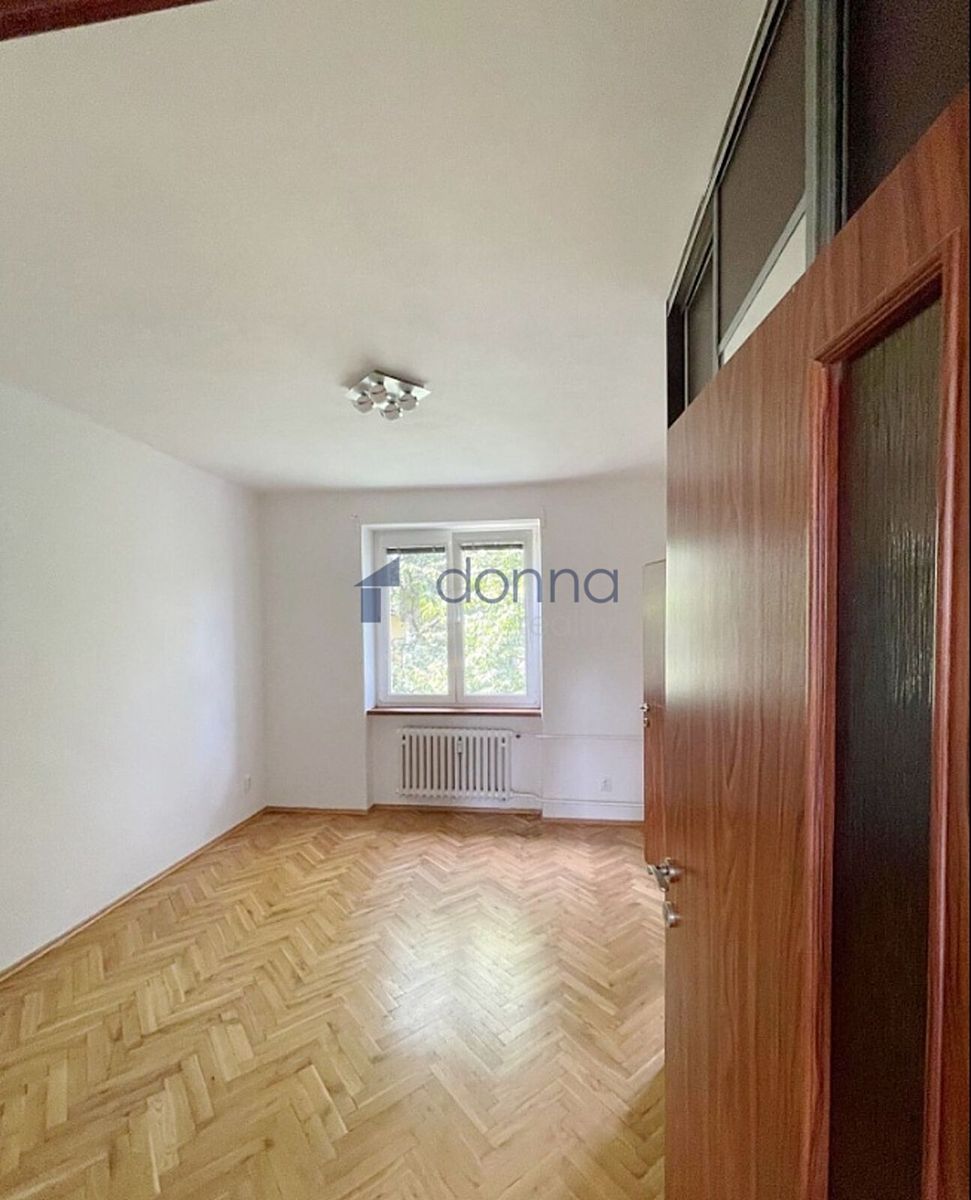 Pronájem bytu 2+1 55 m² – fotografie 4