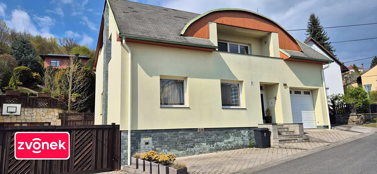 Pronájem rodinného domu 270 m², pozemek 200 m²