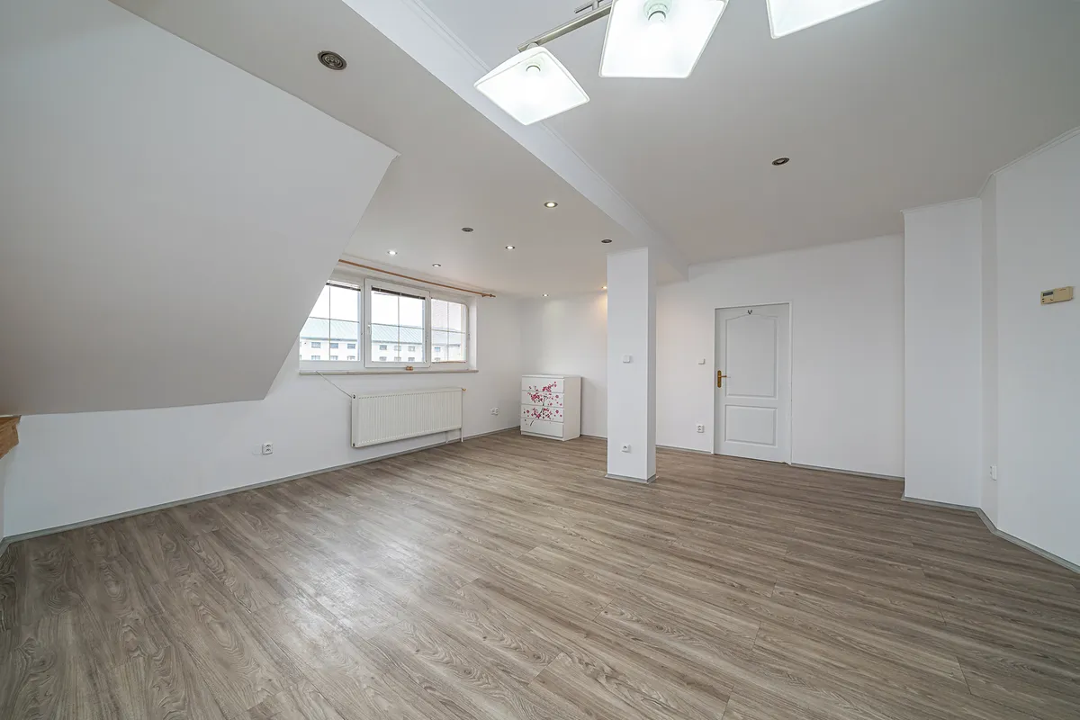 Prodej bytu 3+1 92 m²