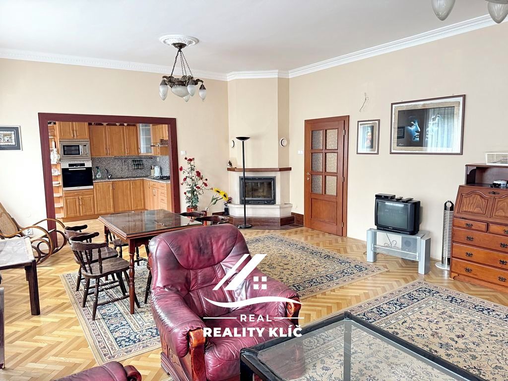 Pronájem bytu 2+1 102 m²