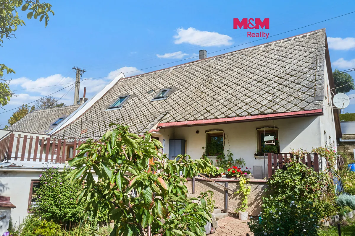 Prodej rodinného domu 260 m², pozemek 297 m²