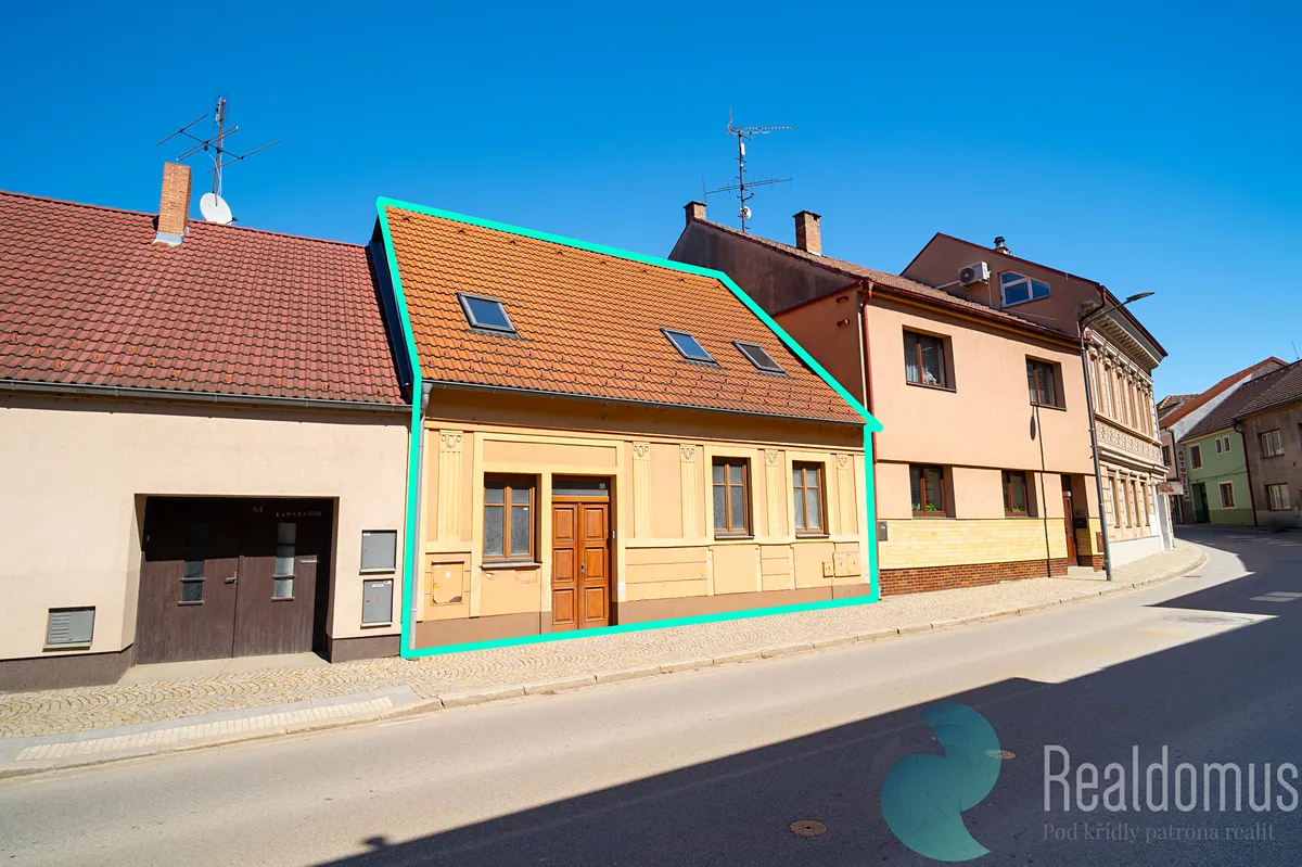 Prodej rodinného domu 140 m², pozemek 423 m²