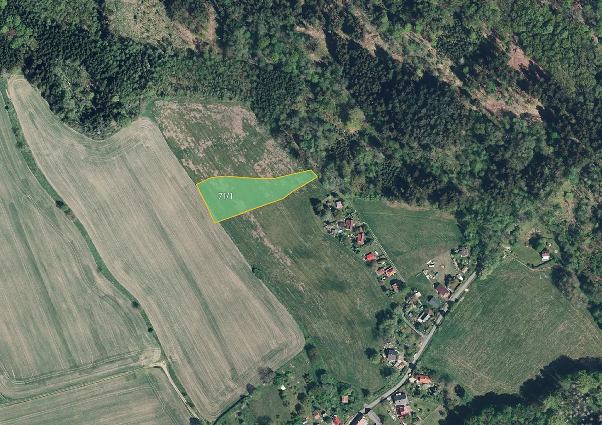 Prodej louky 4240 m²