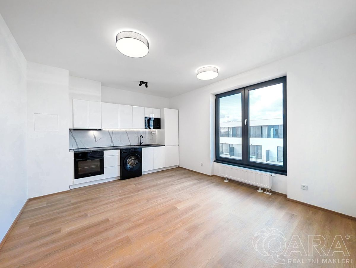 Pronájem bytu 1+kk 27 m², Plzeň – fotka 1 z 3