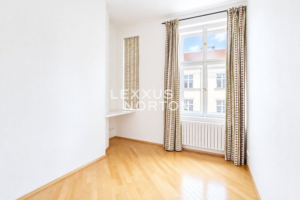 Pronájem bytu 4+1 100 m² – fotografie 5