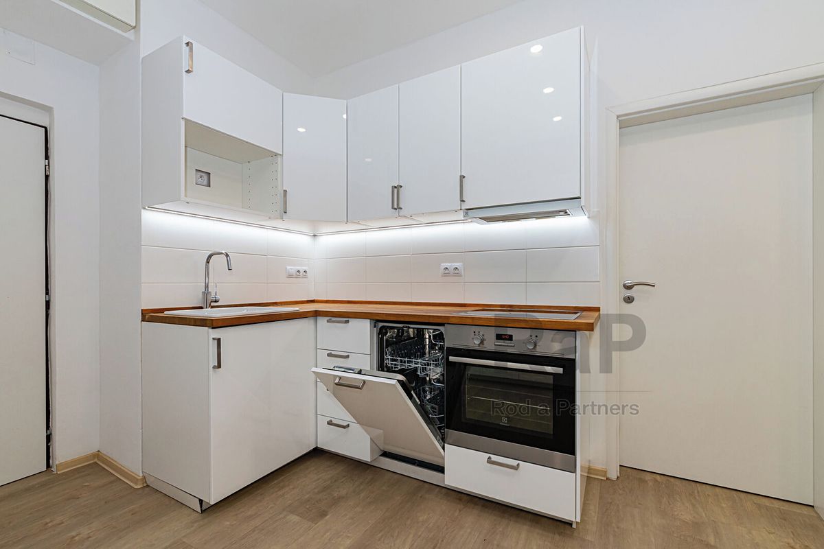 Pronájem bytu 2+kk 37 m² – fotografie 5